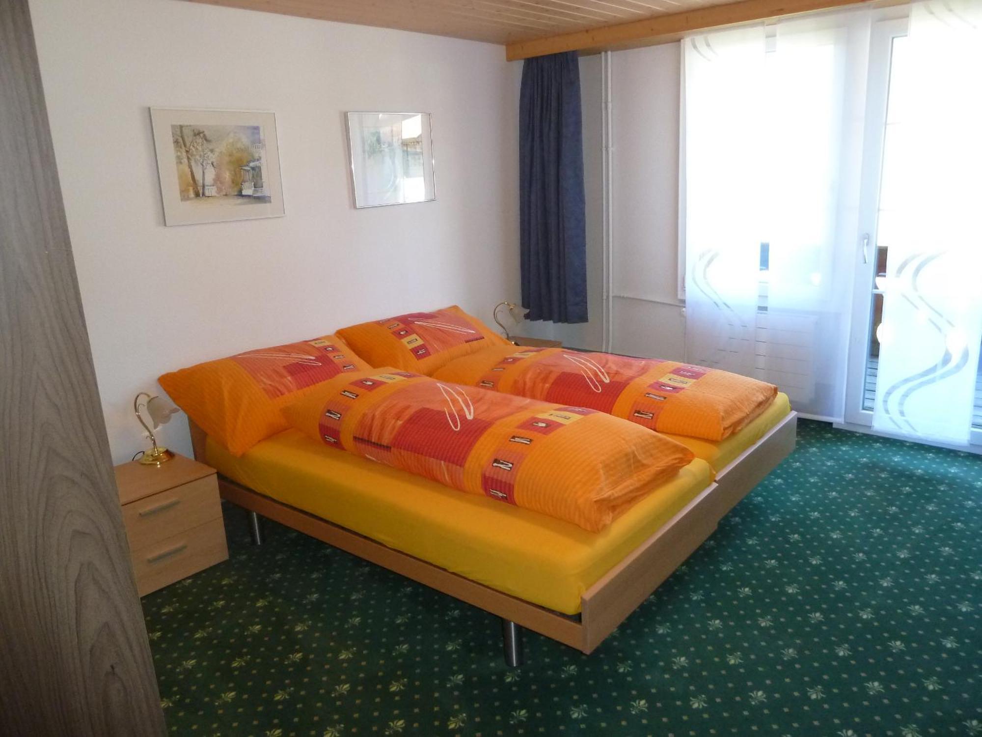 Hotel Restaurant Sunnmatt Aeschi Bei Spiez Екстериор снимка