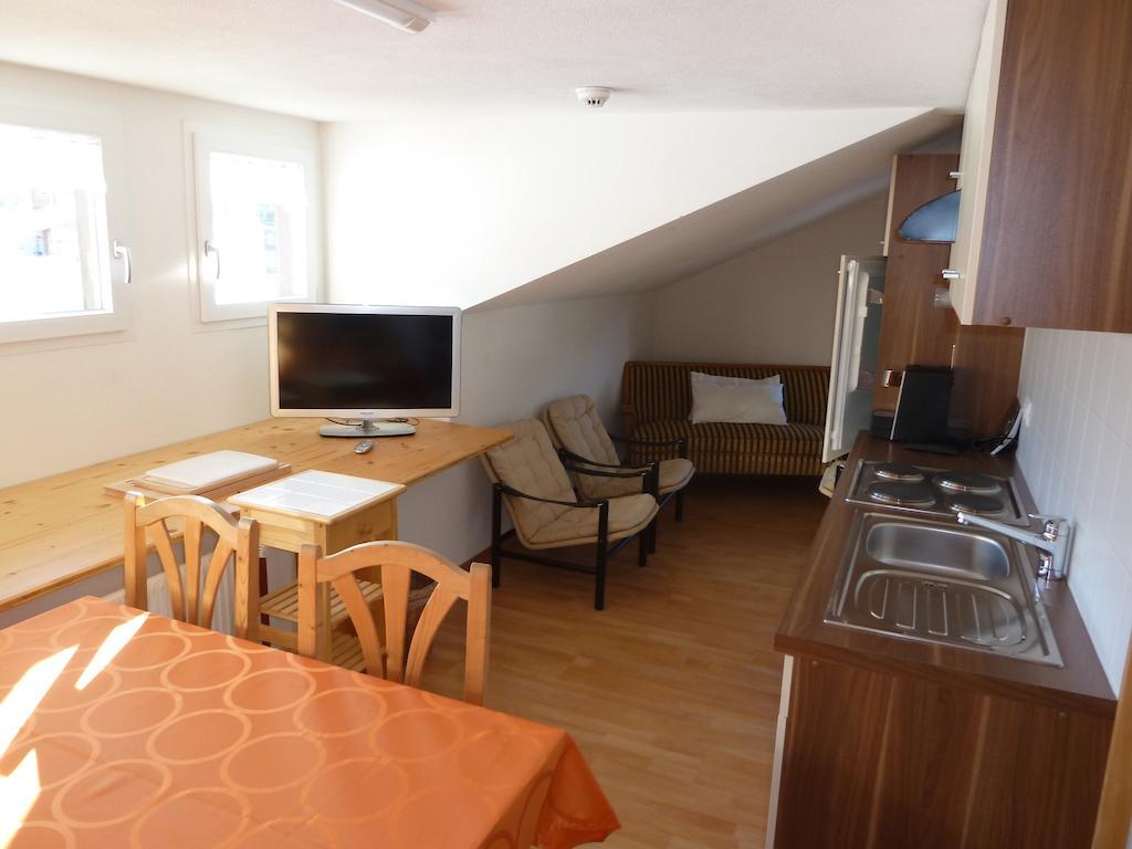 Hotel Restaurant Sunnmatt Aeschi Bei Spiez Екстериор снимка