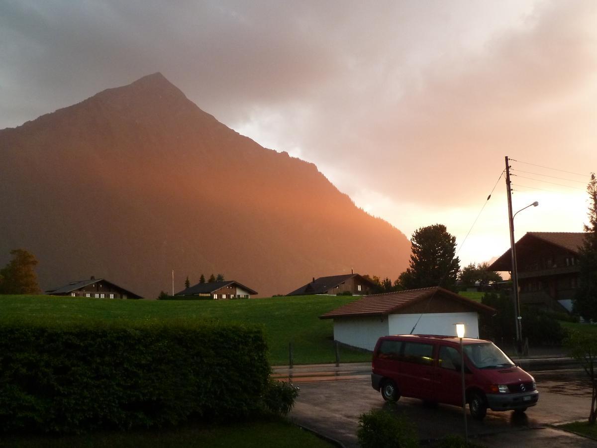 Hotel Restaurant Sunnmatt Aeschi Bei Spiez Екстериор снимка