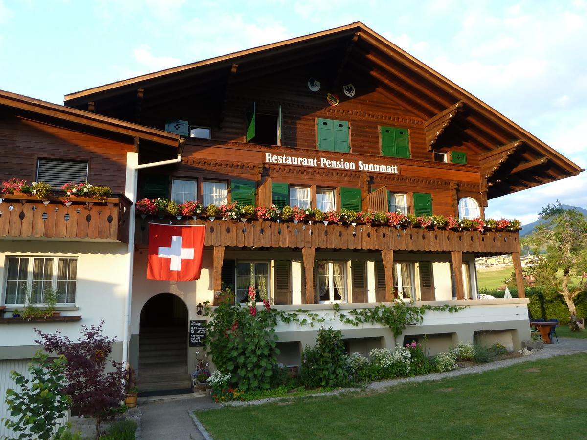 Hotel Restaurant Sunnmatt Aeschi Bei Spiez Екстериор снимка
